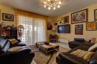 Апартаменты Apartments Varja Свети-Стефан Апартаменты с 3 спальнями-2